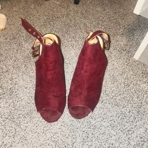 Burgundy wedge heels
